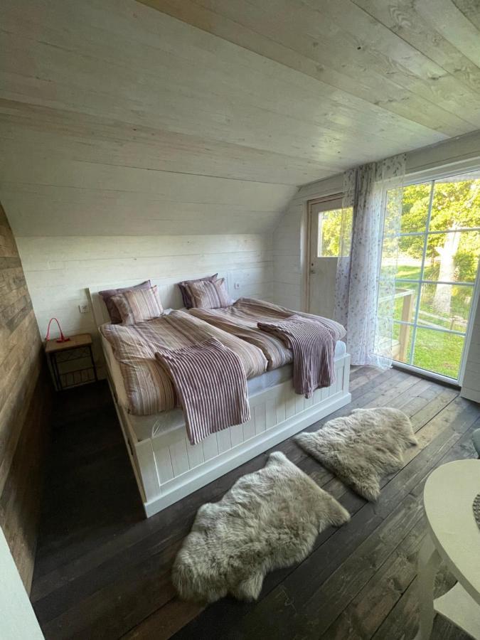 The Old Henhouse Bed and Breakfast Tollarp Buitenkant foto